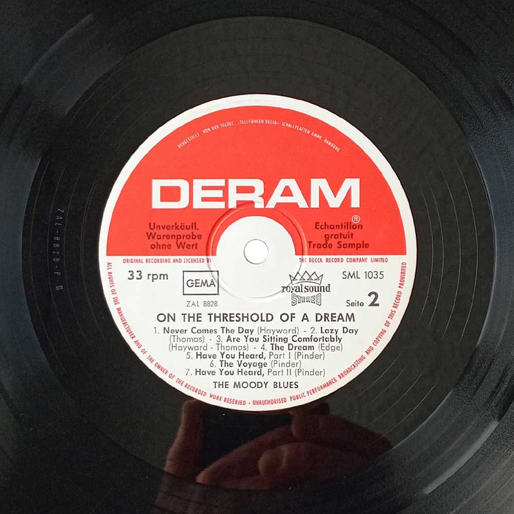 The Moody Blues – On The Threshold Of A Dream (1st press) (LP) The Moody Blues – On The Threshold Of A Dream (1st press) (LP)