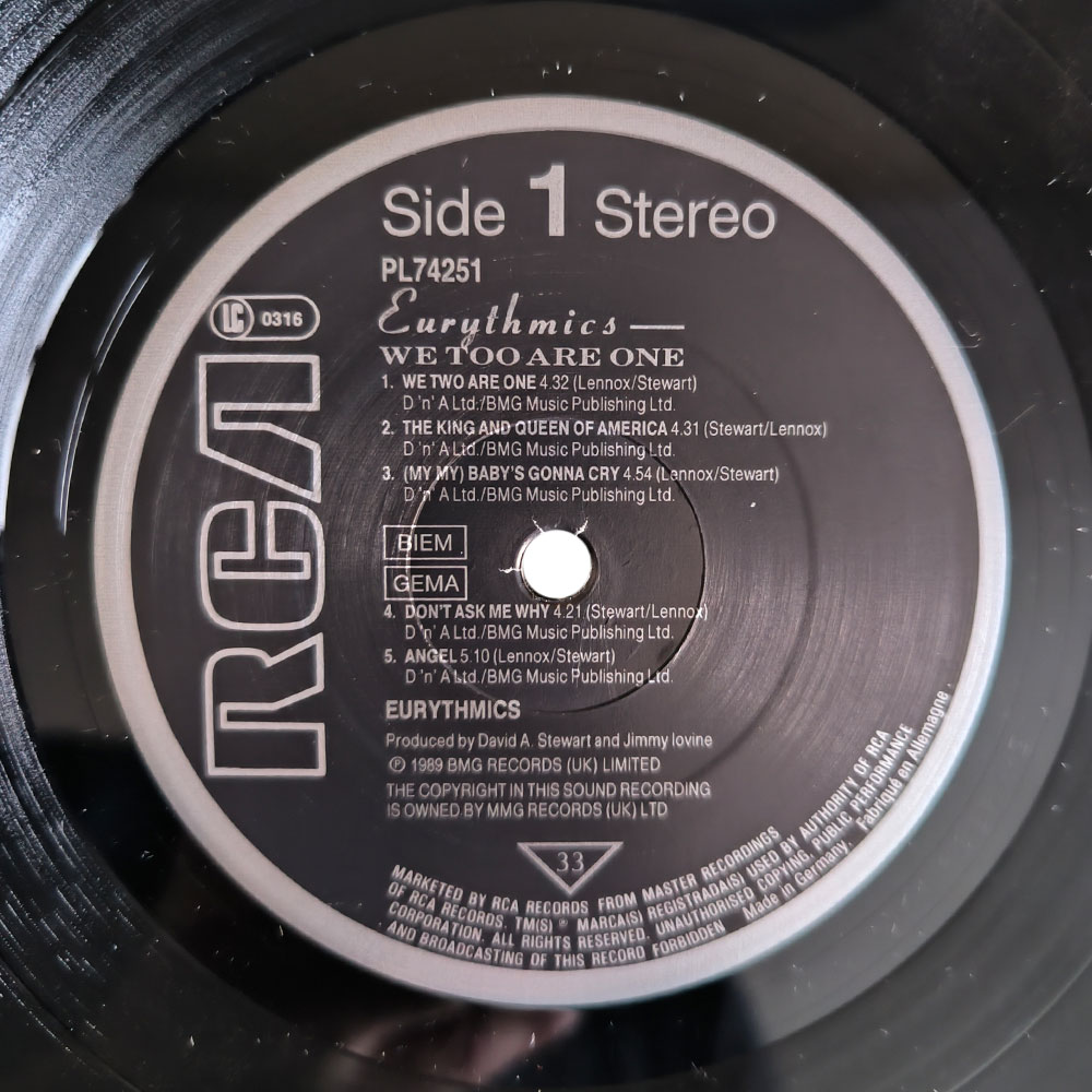 Eurythmics – We Too Are One (LP)