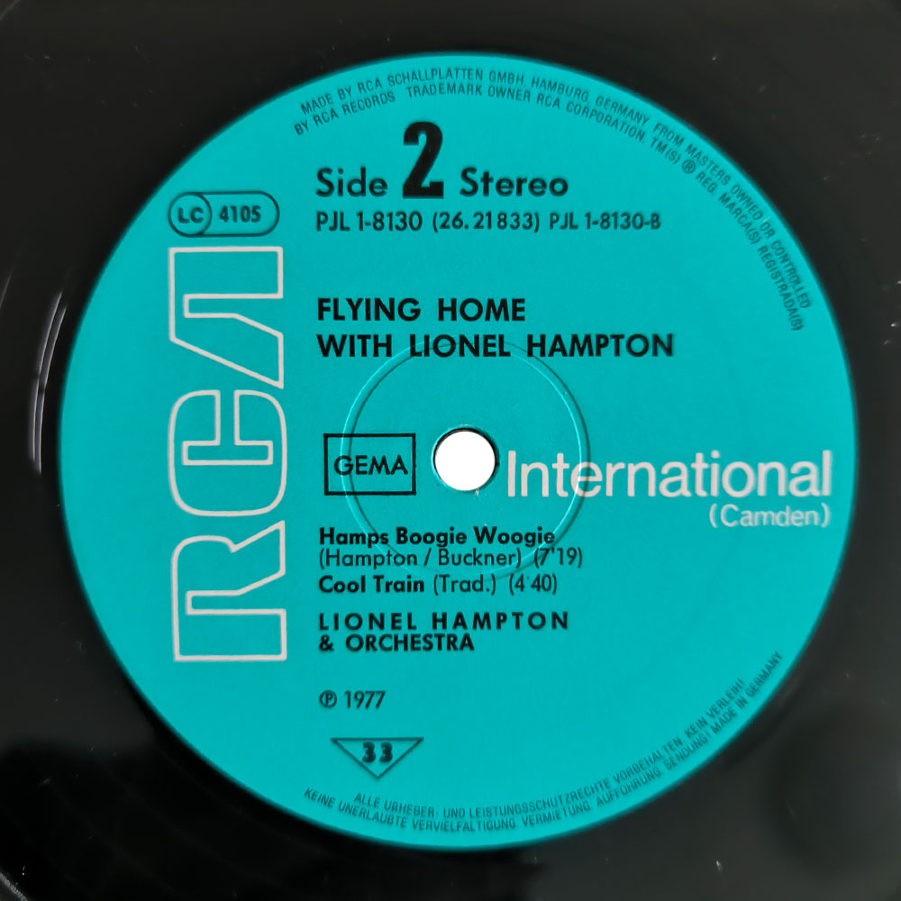 Lionel Hampton – Flying Home With Lionel Hampton (LP)