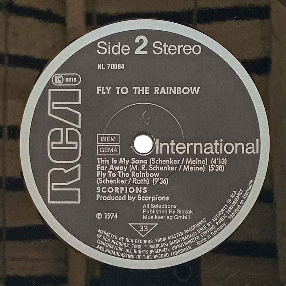 Scorpions – Fly To The Rainbow (LP)