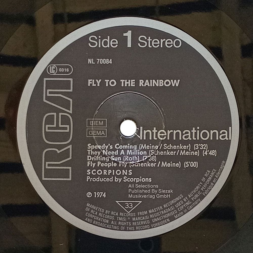 Scorpions – Fly To The Rainbow (LP)
