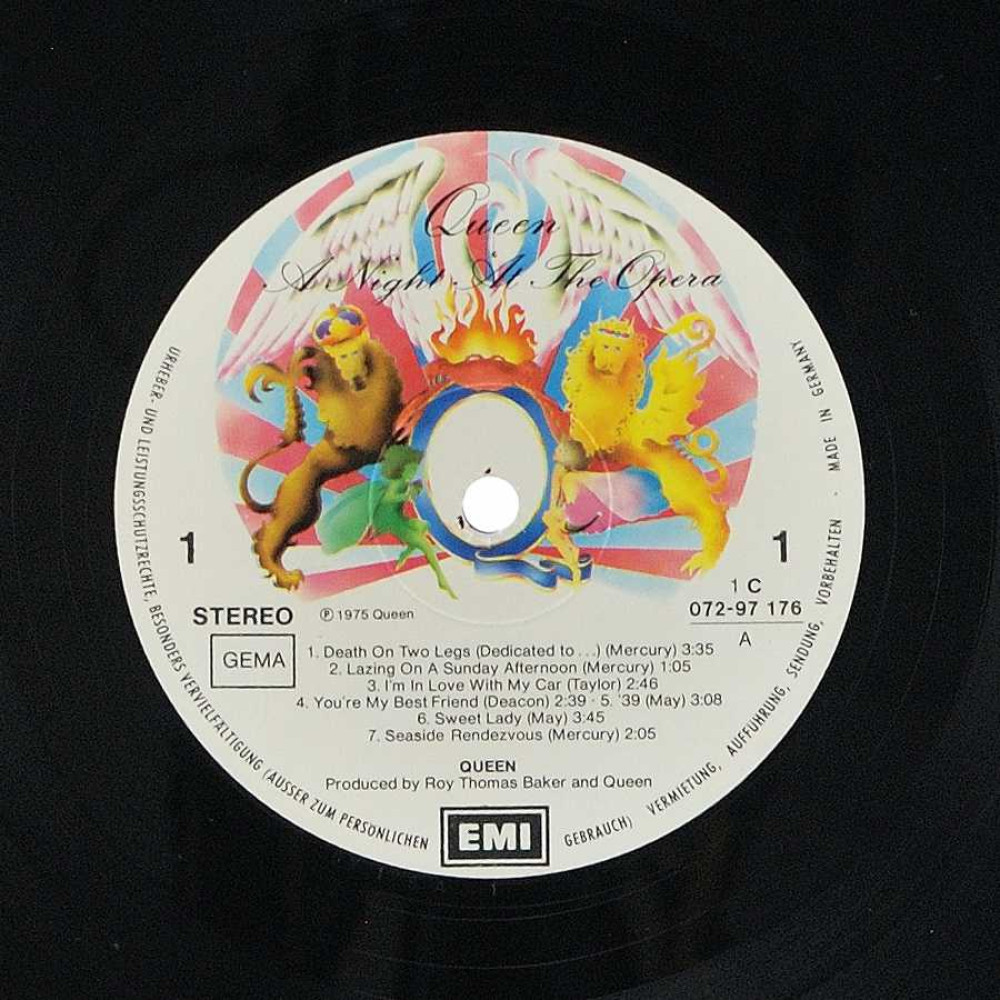 Queen - A Night At The Opera (LP)