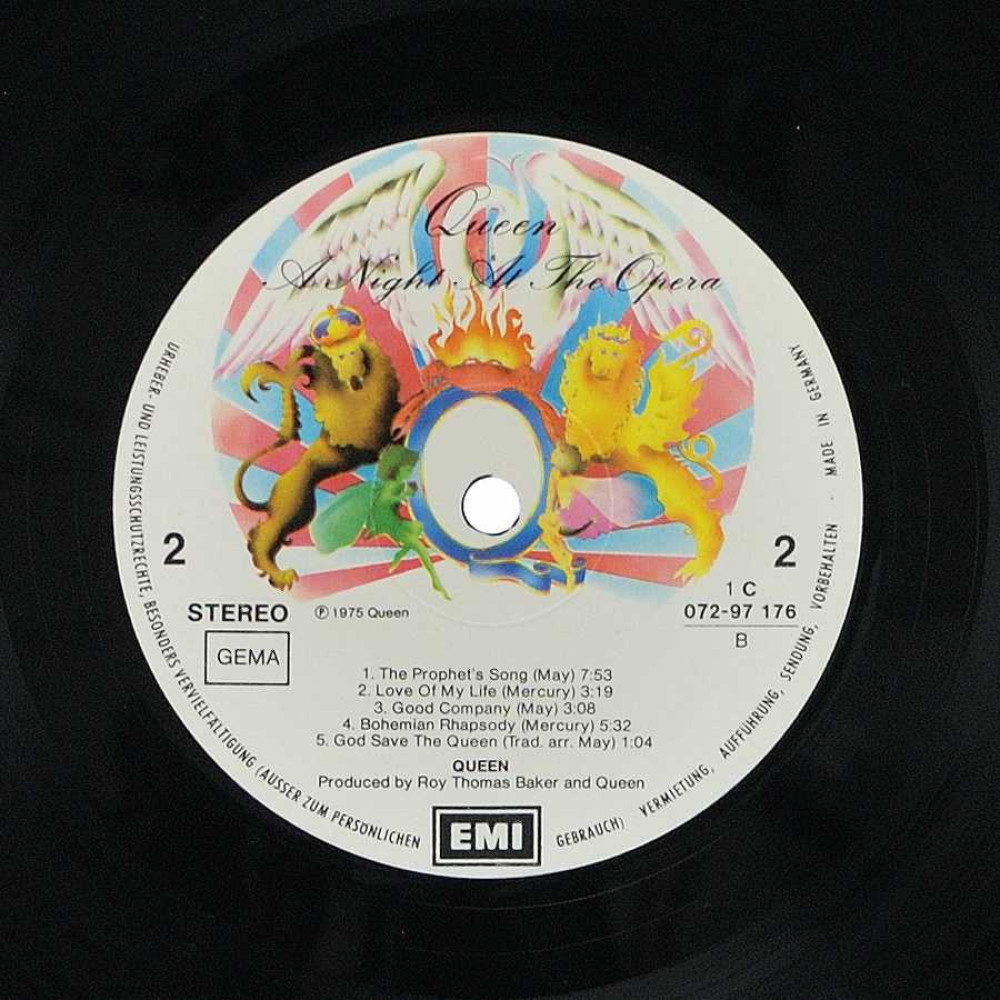 Queen - A Night At The Opera (LP)