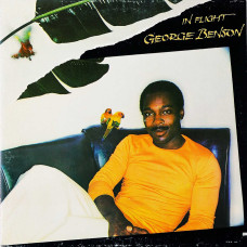 George Benson, In Flight (1St Press) (G/f) (Ins.) (LP)